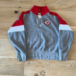 Cincinnati Reds sweatshirt size small